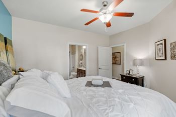 Ceiling fan